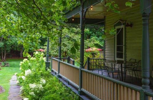 North Branch Hotel | The North Branch Inn