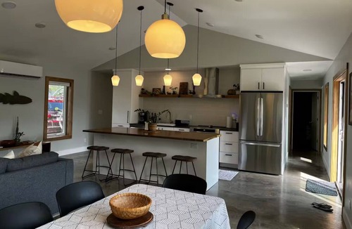 Washburn Cabin | The North Oak, a Modern Cabin