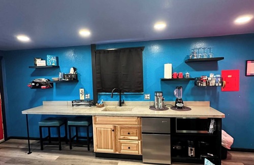 Houston House | The Northern Lights Oasis