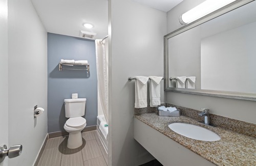 Danvers Hotel | The Northshore Hotel - Boston/Danvers