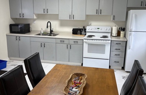 Norwood House | The Norwood Nest - Cozy Home in Town by trails