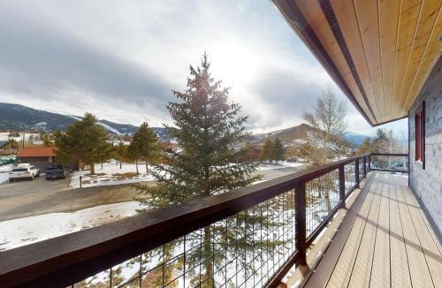 Summit Cove House | The Nugget Ski Chalet