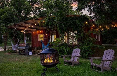 Prairie Lea House | The Nut House