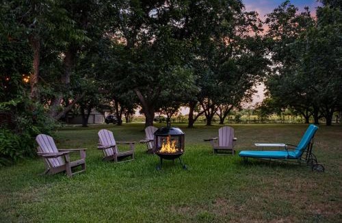 Prairie Lea House | The Nut House