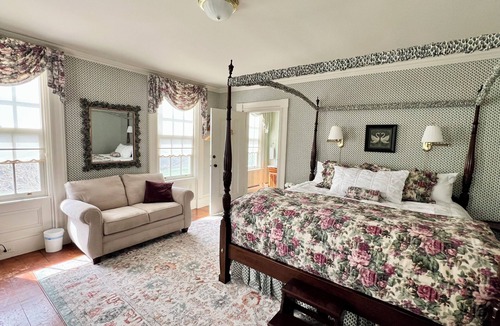 Town of Jerusalem Bed & Breakfast | The Oak & Anchor Inn