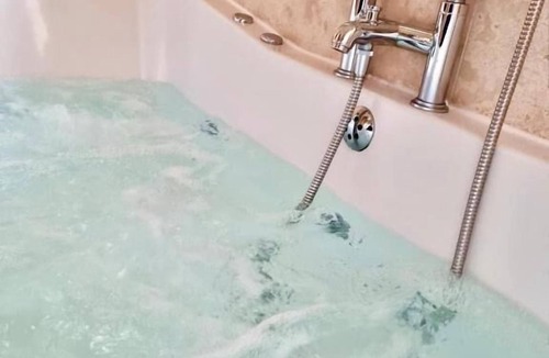 Scawton Hotel | The Oak Tree Inn