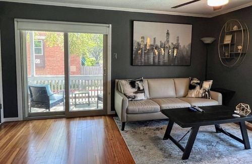 Oak Park - Northwood Condo | The Oaks - A RE Solutions XV Short Term Rental