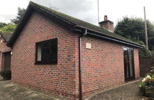 Warminster Apartment | The Oaks