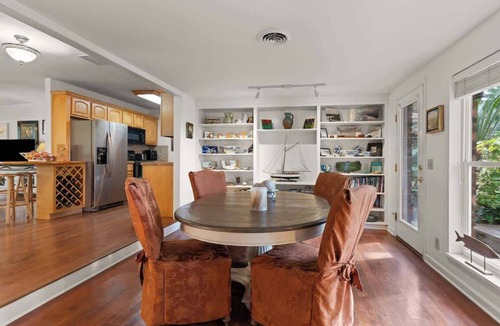 Saint Simons Heights House | The Oaks Retreat on St. Simons