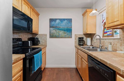 Saint Simons Heights House | The Oaks Retreat on St. Simons