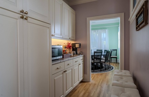 Southwest Raleigh House | The Oaks @ The Oberlin Palais | Five Points 5BR/7BA Destination Home with Golf Simulator, Fire Pit & Elevator