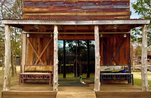 Valley View House | The Oasis - a shabby-chic, glamping escape to the wild side at Oak Meadow Ranch