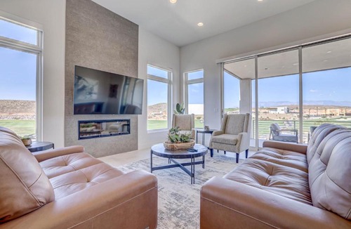 Hurricane House | The Oasis at Copper Rock