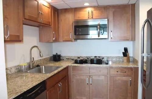 Fort Myers River District Apartment | The Oasis Downtown Fort Myers/Pool View Retreat