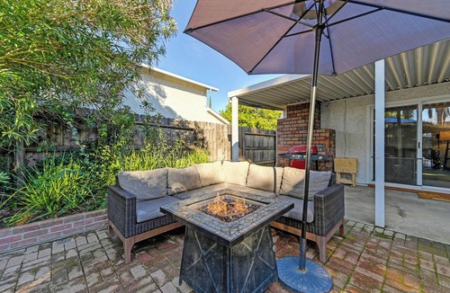 Citrus Heights House | The Oasis Getaway