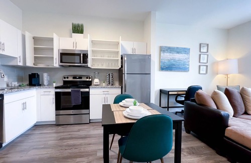 Bound Brook Apartment | The Oasis on Main| 1 BR/1BA★Pet-Friendly