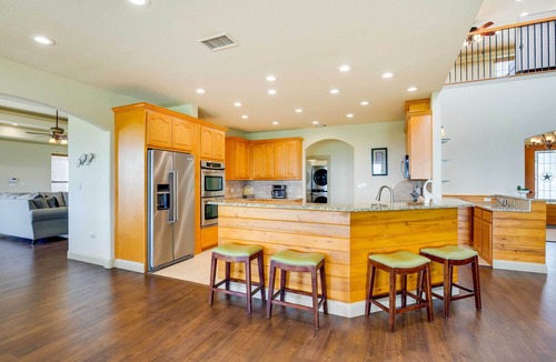 Westminster Cottage | The Oasis Ranch 20-acre Ranch in Whitewright!