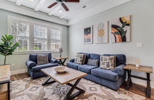 Cinnamon Shore Apartment | The Oasis TC 1101