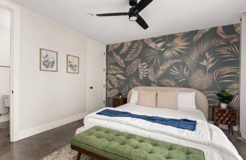Nashville House | The Oasis Tropical villa with rooftop views