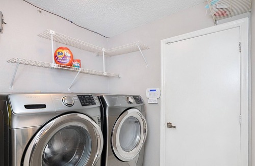 Fairvilla House | The Oasis