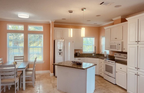 Bay Point House | The oasis-waterfront house