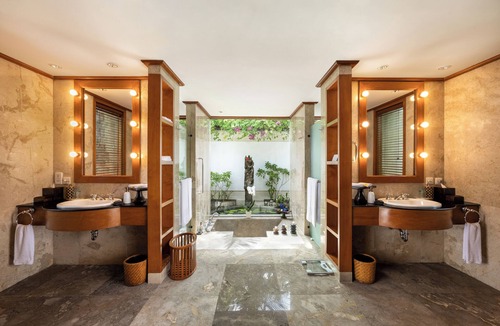 Seminyak Resort | The Oberoi Beach Resort, Bali