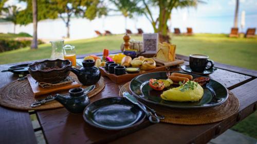 Sigar Penjalin Resort | The Oberoi Beach Resort, Lombok