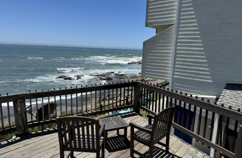 Shelter Cove Hotel | The Oceanfront Inn