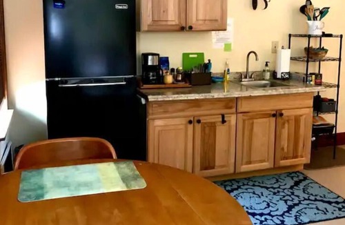 Bennington Apartment | The Octopus's Garden