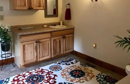 Bennington Apartment | The Octopus's Garden