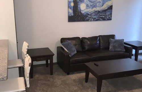 Westside Condo | The Office