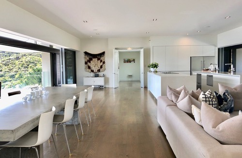 Rawhiti House | The Oke Beach House