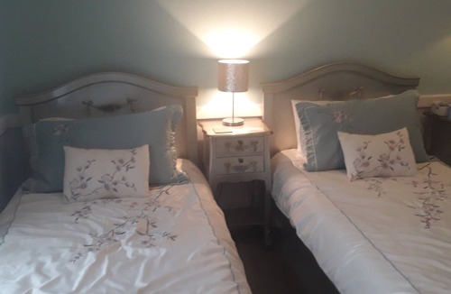 Bilting Bed & Breakfast | The Old Alma