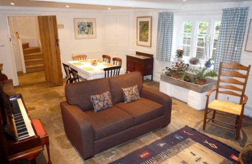 Cribbs Causeway House | The Old Barn at Trymwood