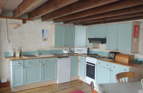 Rhoose Bed & Breakfast | The Old Barn