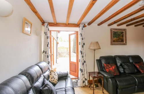 Bishops Castle House | The Old Barn