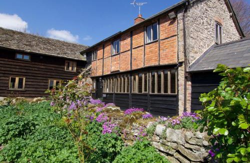 Westbrook Court House | The Old Barn