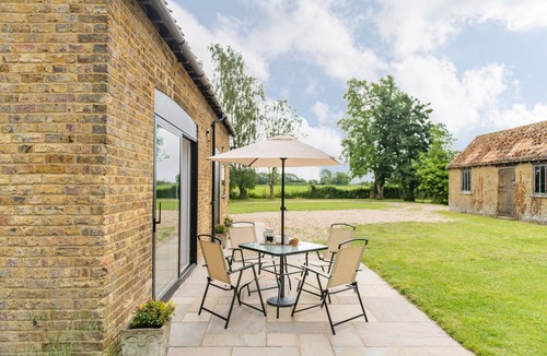 Sandwich House | The Old Barn, Sandwich