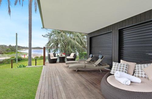 Currarong House | The Old Bottleshop