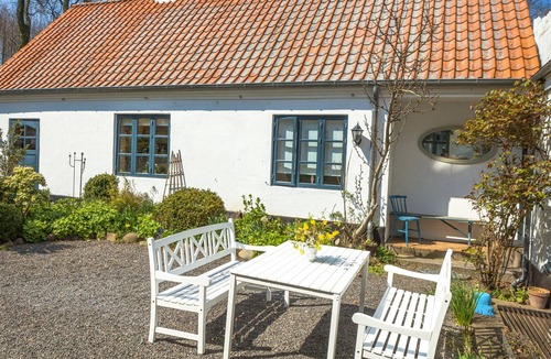 Bolshavn House | THE OLD BUTIK at Aparthotel Bølshavn 9 - DREAM HOLIDAY HOUSE. -