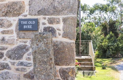 Helford Passage House | The Old Byre