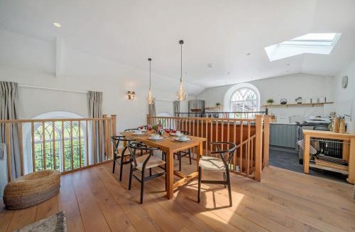 Stoke Abbott House | The Old Chapel