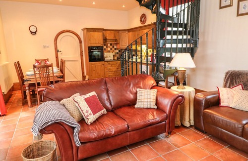 Clay Cross Cottage | The Old Chapel