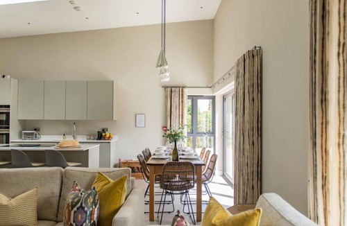 Sittingbourne House | The Old Cherry Barn, Faversham