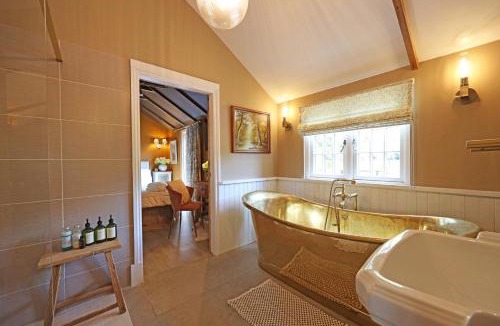 Forsbrook Apartment | The Old Chicken Shed