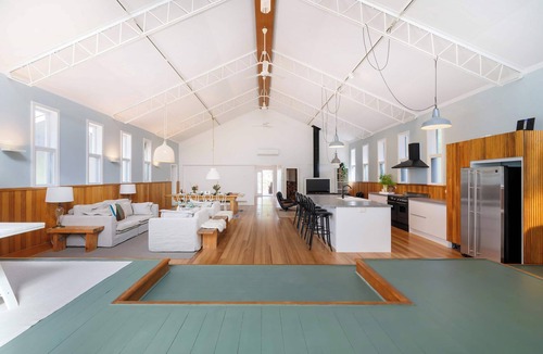 Red Hill House | The Old Church - Fireplace, Pets, Wineries