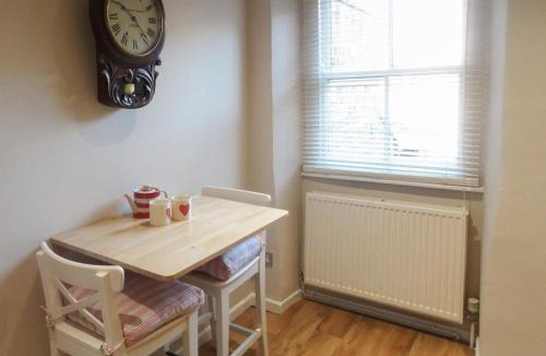 Pateley Bridge House | The Old Clockmakers