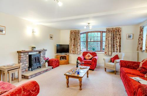 York House | The Old Combine Shed