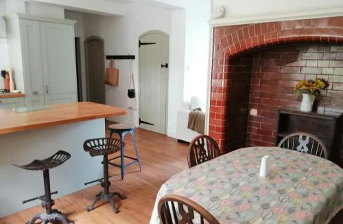 Hindhead House | The Old Cook's House