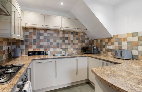 Exeter House | The Old Cooperage by Staytor Accommodation